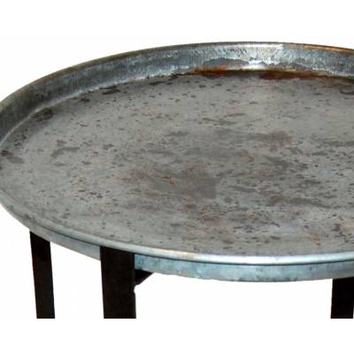 Round table - worn zinc