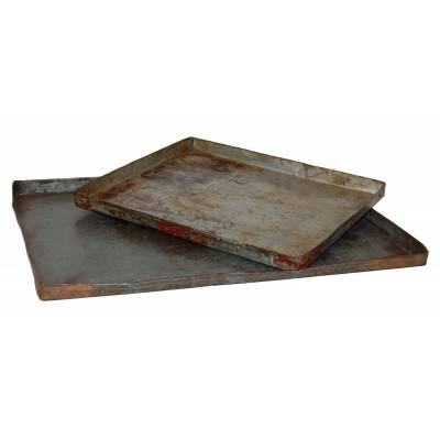 Old rustic iron tray - set of 2