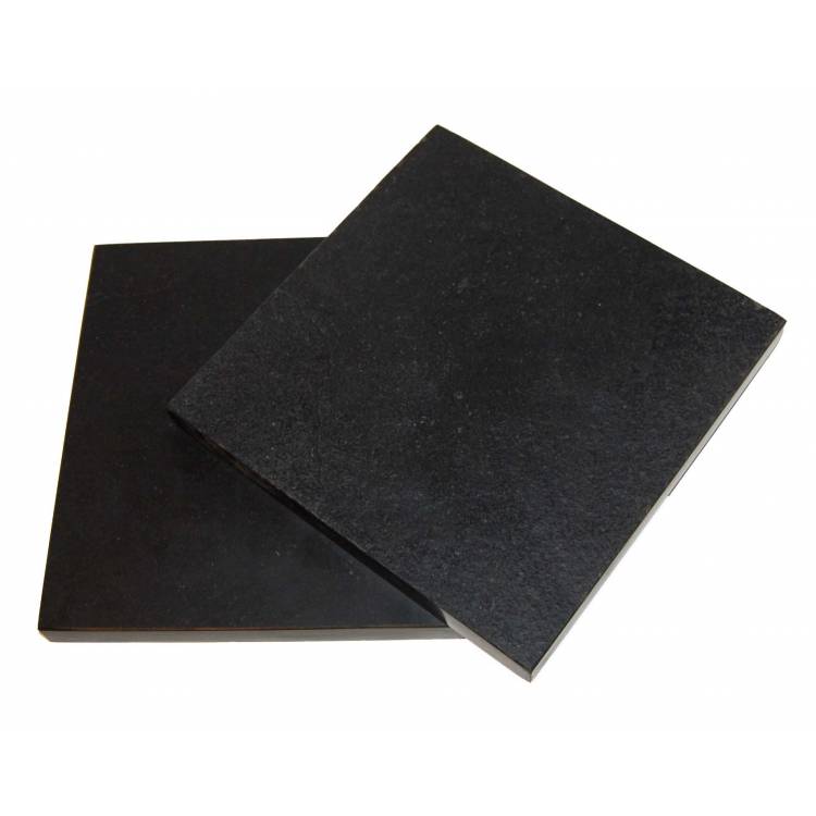 Cutting board in black stone - small