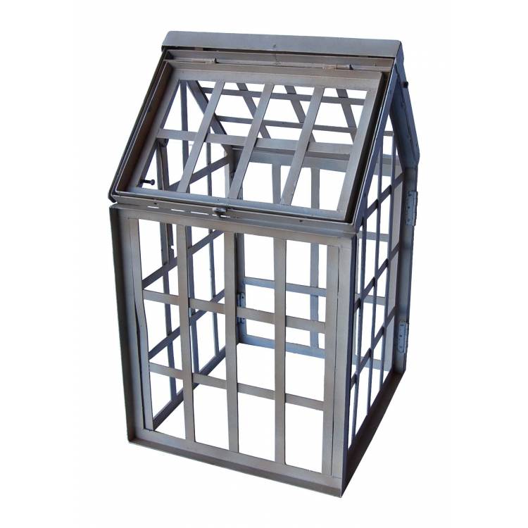 Mini Greenhouse in iron but without glass