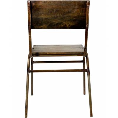 Stolička z tmavého dreva a železa s jasnou práškovou farbou