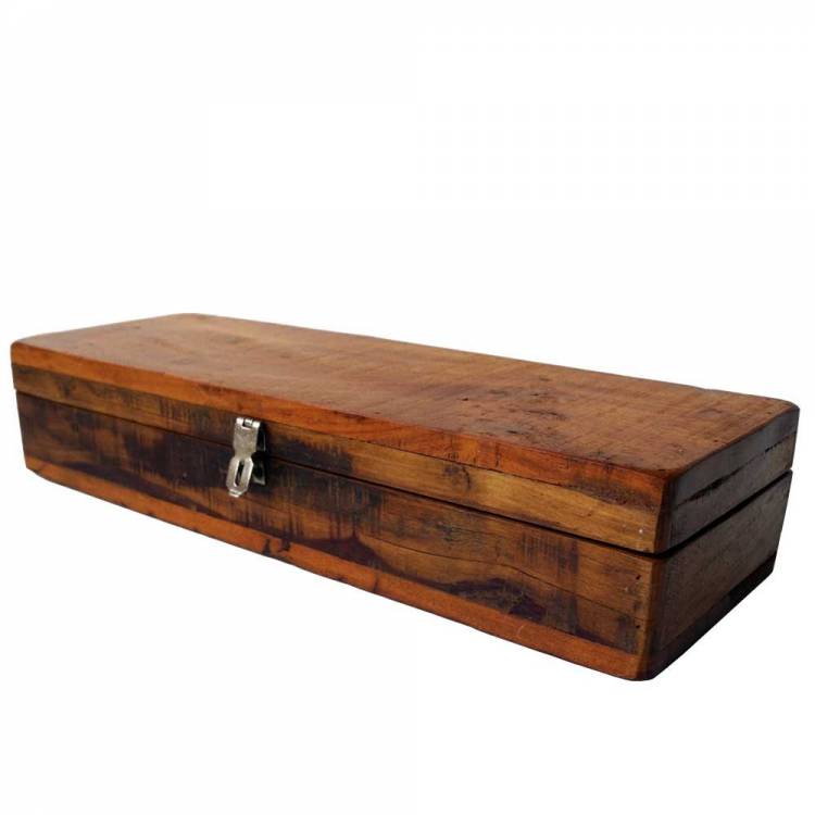 Lockable wooden box