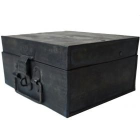 Kovová krabica
