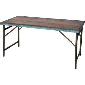 Drevený jedálenský stôl s kovovým rámom