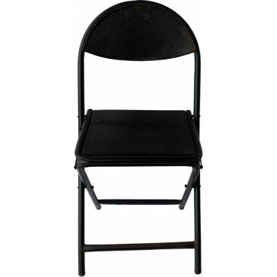 Čierna kovová skladacia stolička