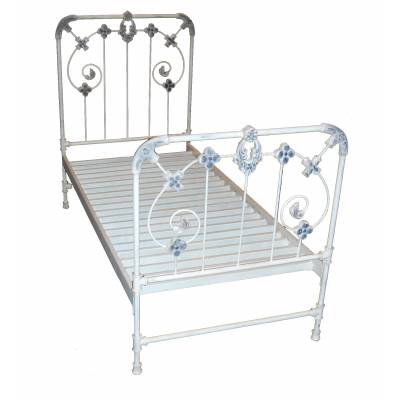 Lovely and romantic iron bed