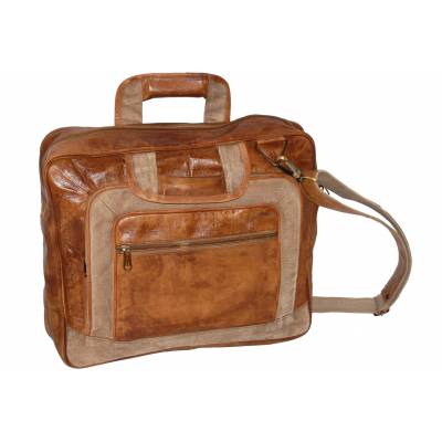 Rustic shoulder bag in leather and canvas