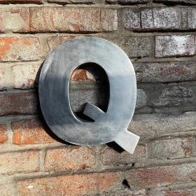 Kovové písmeno - Q